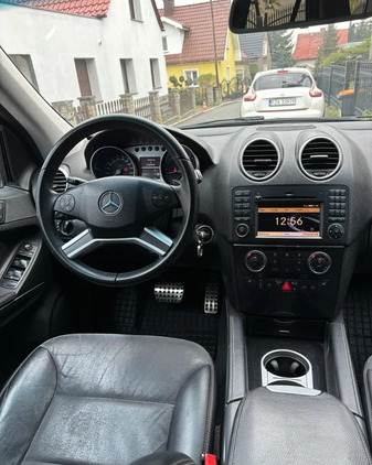 Mercedes-Benz ML cena 49900 przebieg: 335000, rok produkcji 2009 z Wałbrzych małe 191